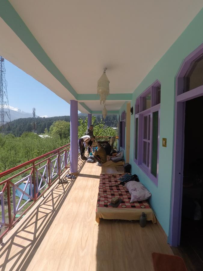 One Light Hostel Manāli Exterior foto